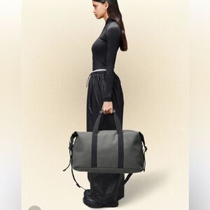 Rains Hilo Weekend Bag Grey Unisex Travel duffel bag New